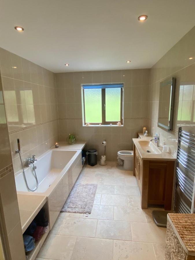 Abbey-Cwmhir Laurel Bank B&B 외부 사진