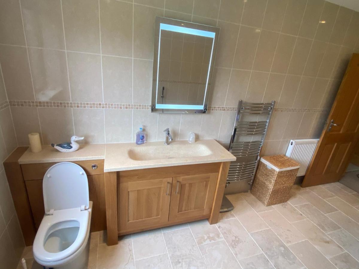 Abbey-Cwmhir Laurel Bank B&B 외부 사진
