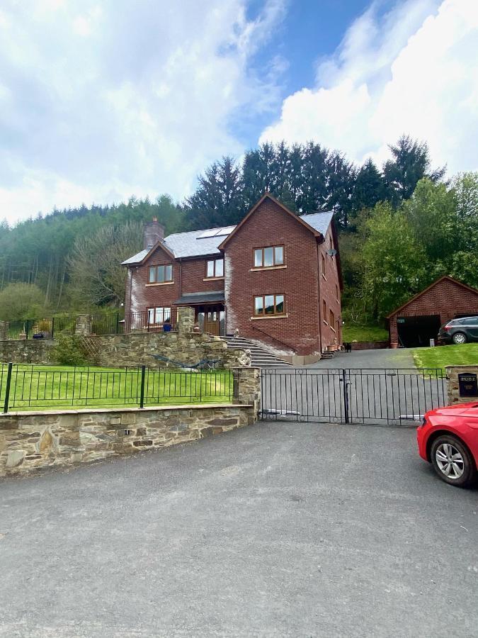 Abbey-Cwmhir Laurel Bank B&B 외부 사진