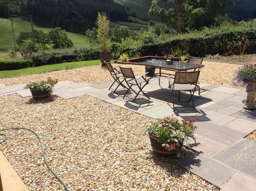 Abbey-Cwmhir Laurel Bank B&B 외부 사진